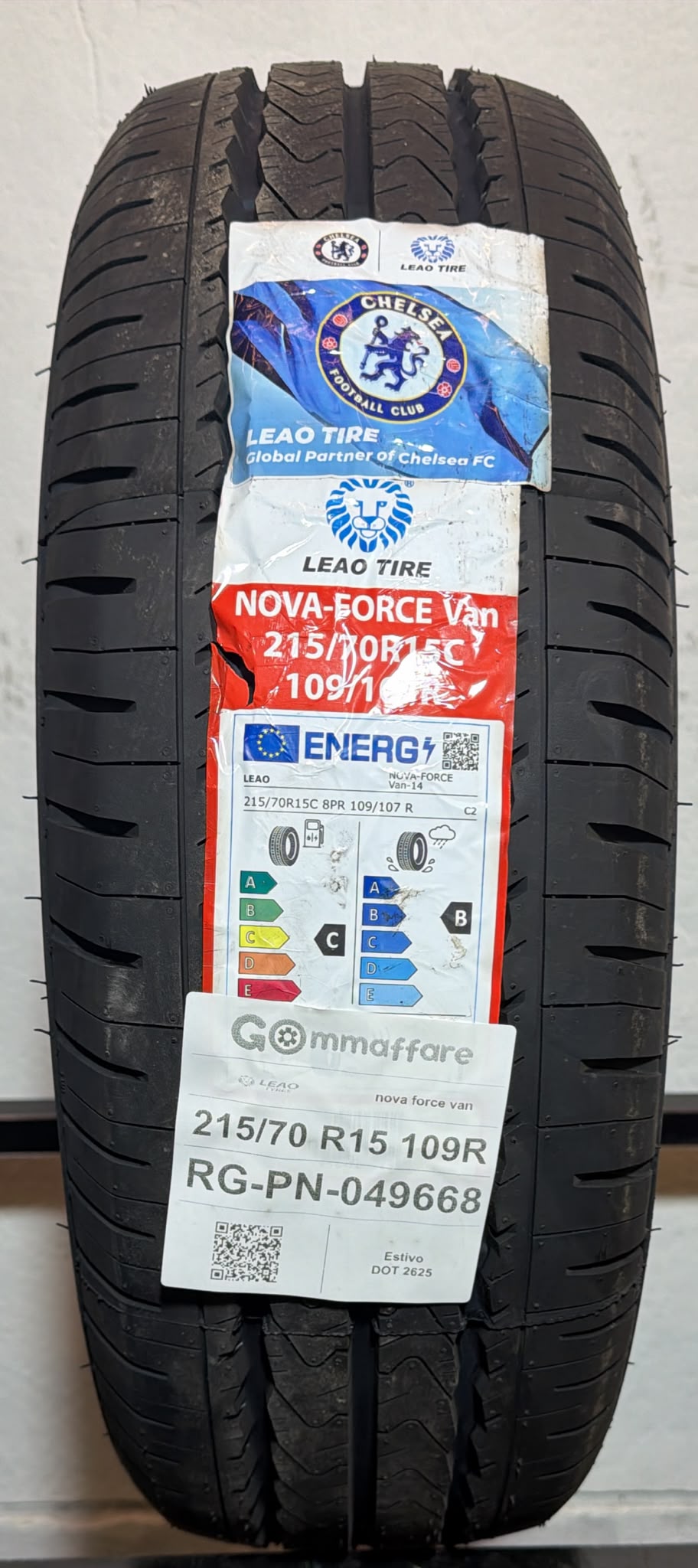 Leao nova force van 215/70 R15